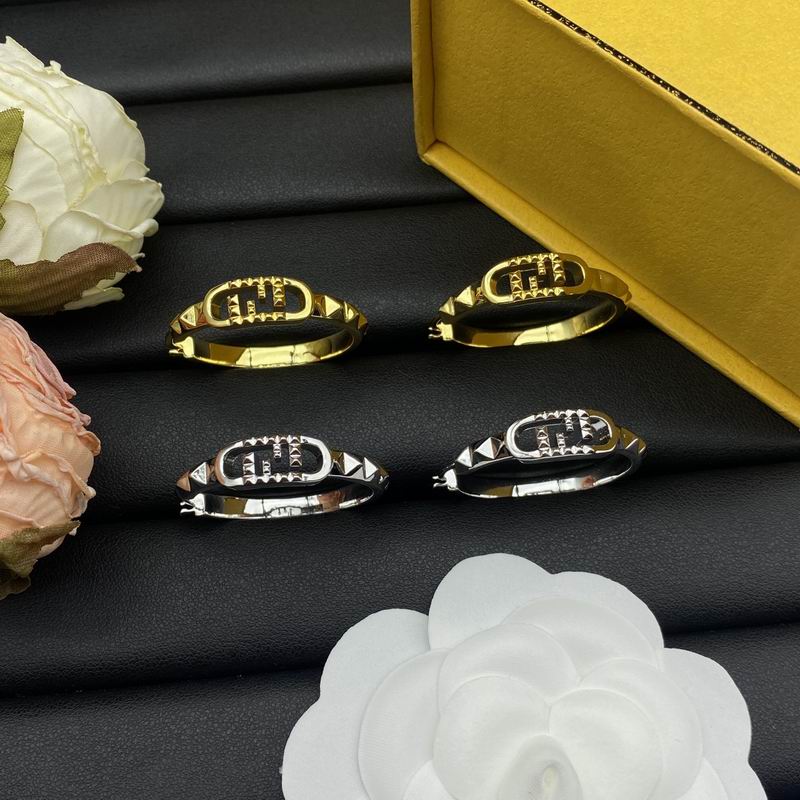 Fendi earring 12lyr49
